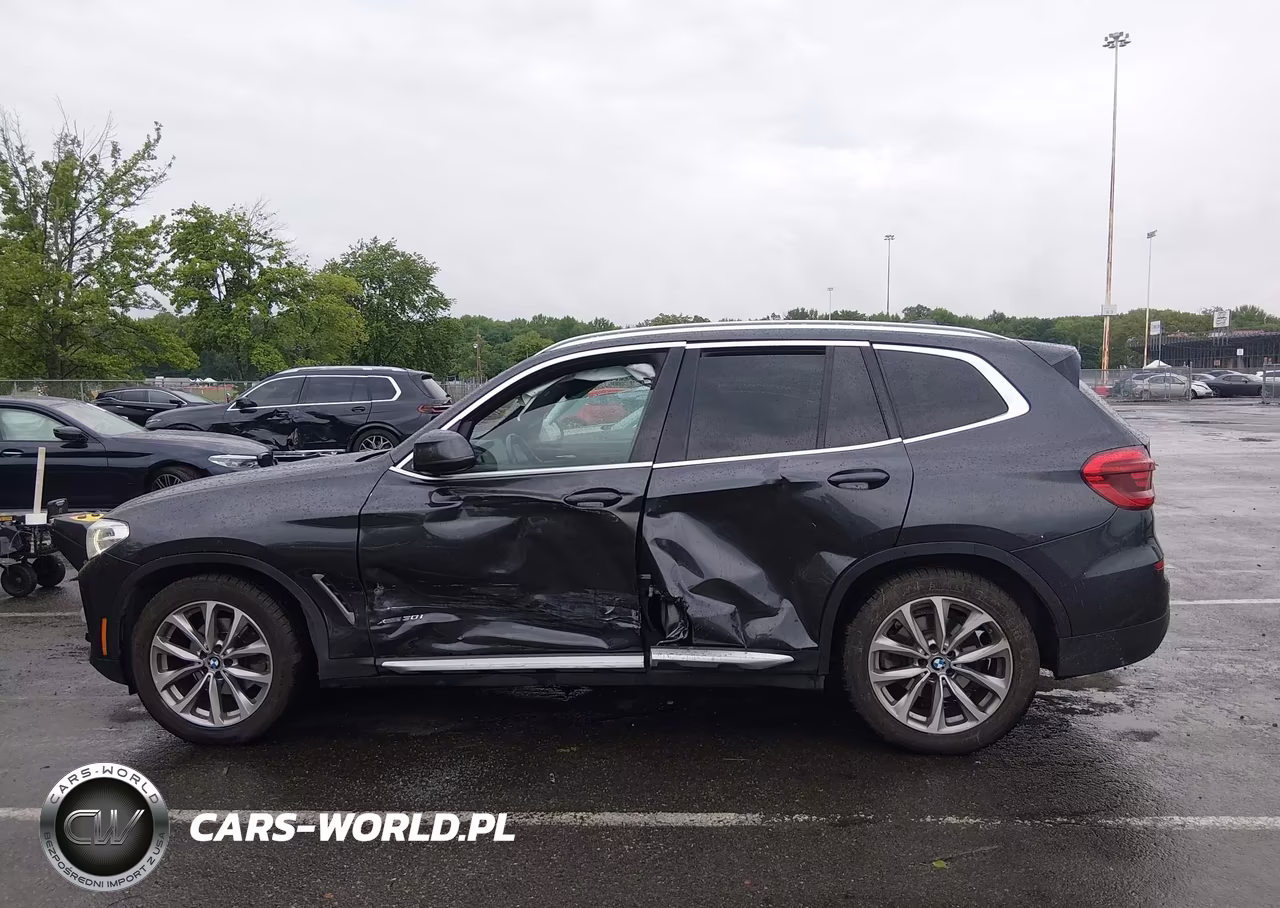 2018 BMW X3 xDrive30I VIN:5UXTR9C53JLD59309 - 14