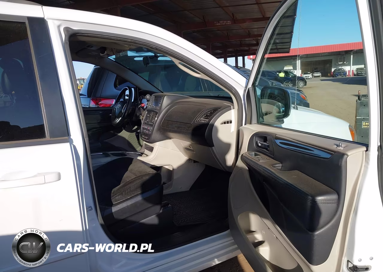 2015 Dodge Grand Caravan Sxt VIN:2C4RDGCG0FR592043 - 5