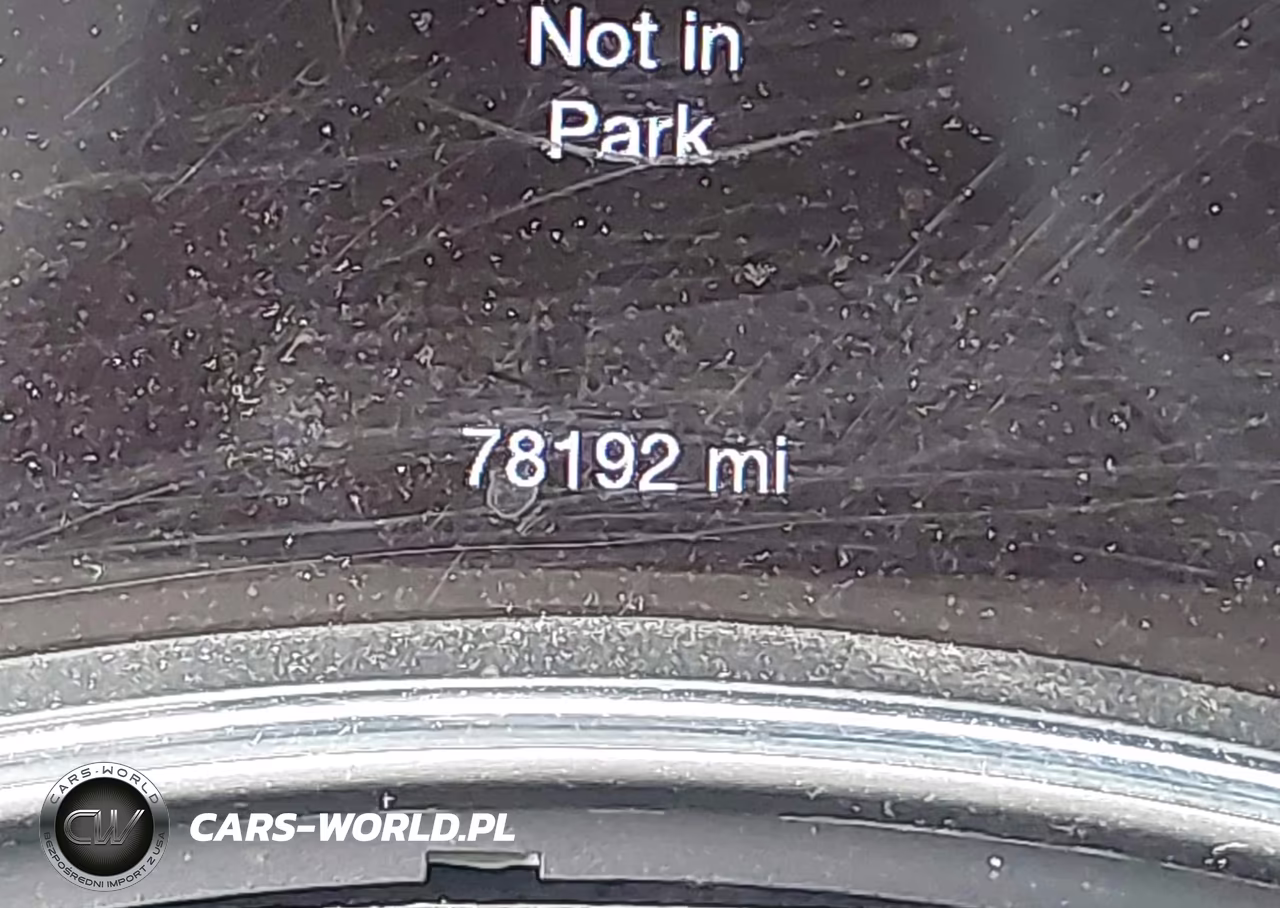 2017 Jeep Grand Cherokee Altitude 4X4 VIN:1C4RJFAG9HC875252 - 16