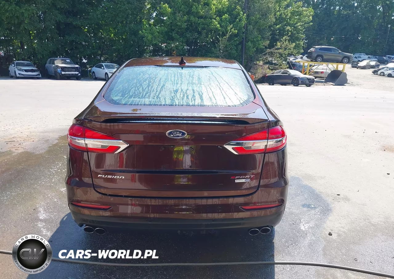 2019 Ford Fusion Sport VIN:3FA6P0VP8KR162611 - 16