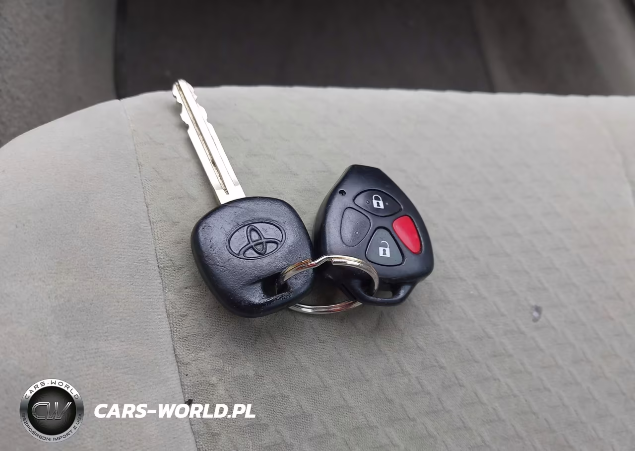 2008 Toyota Camry Le VIN:4T4BE46K38R043005 - 11