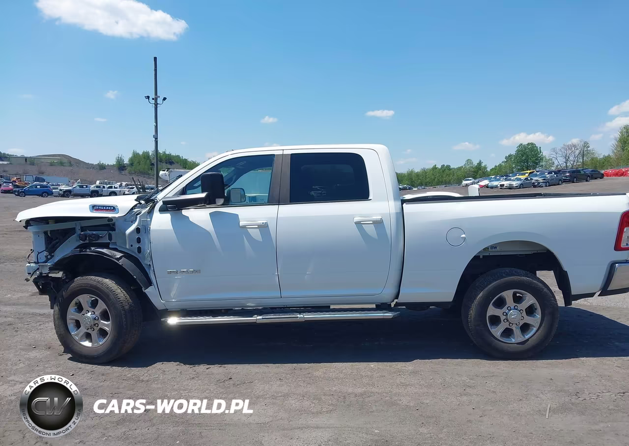 2022 Ram 2500 Big Horn VIN:3C6UR5DL3NG272058 - 14