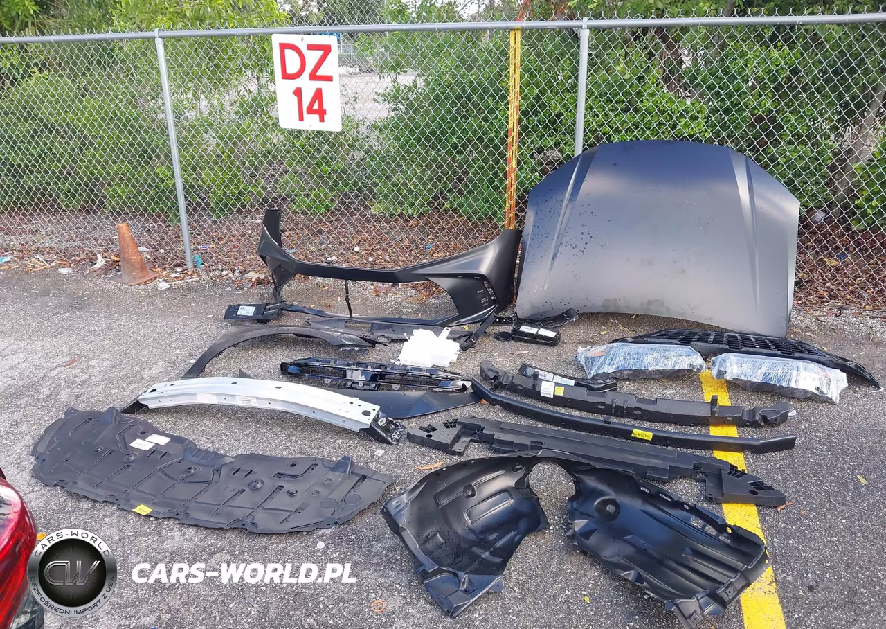 2025 Toyota Camry Xse VIN:4T1DAACK7SU514842 - 12