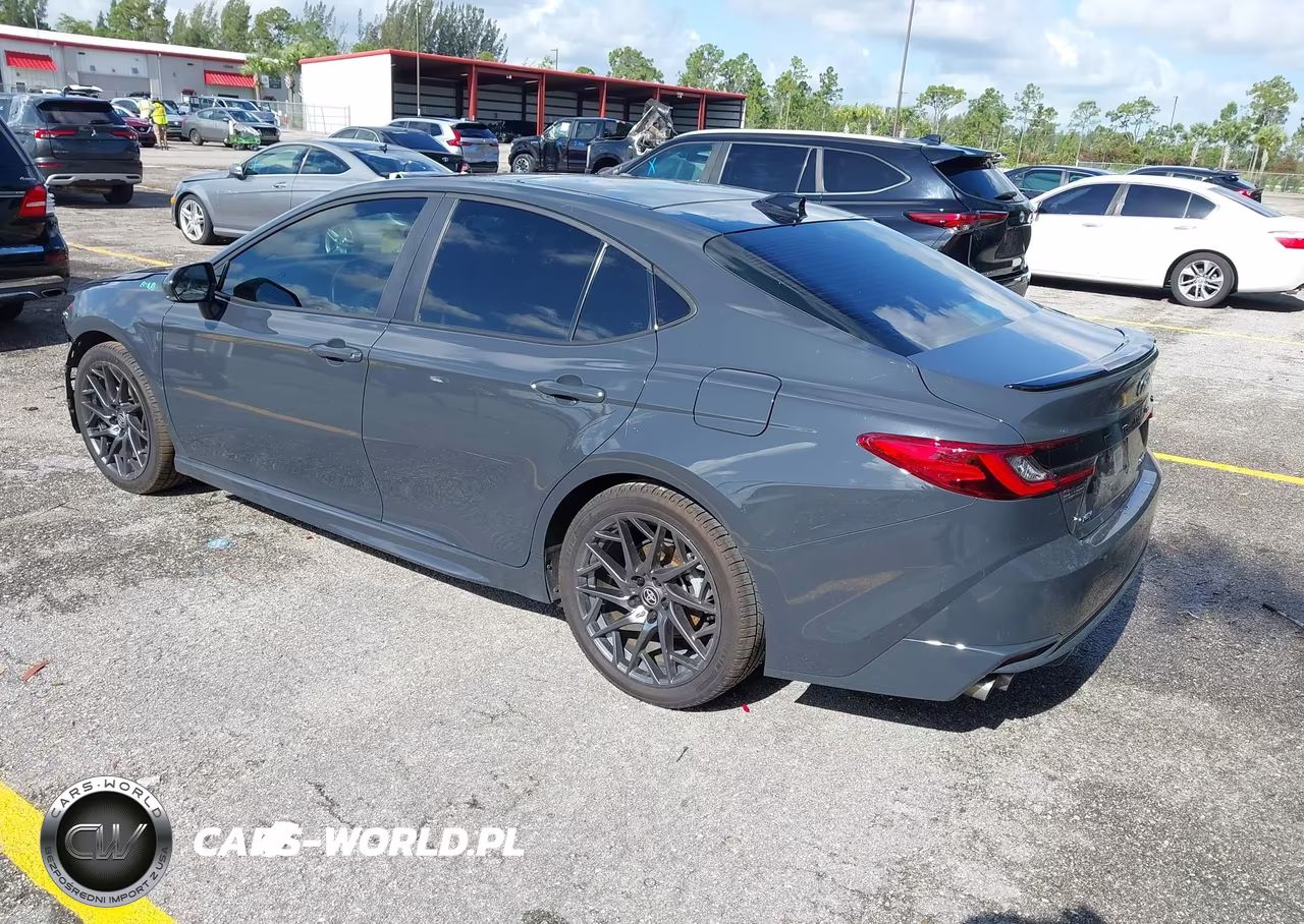 2025 Toyota Camry Xse VIN:4T1DAACK7SU514842 - 3