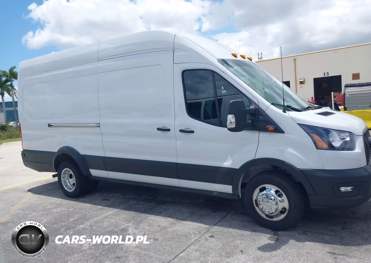 2025 Ford Transit-350 Cargo Van VIN:1FTRU8XG5SKA91173 - 13
