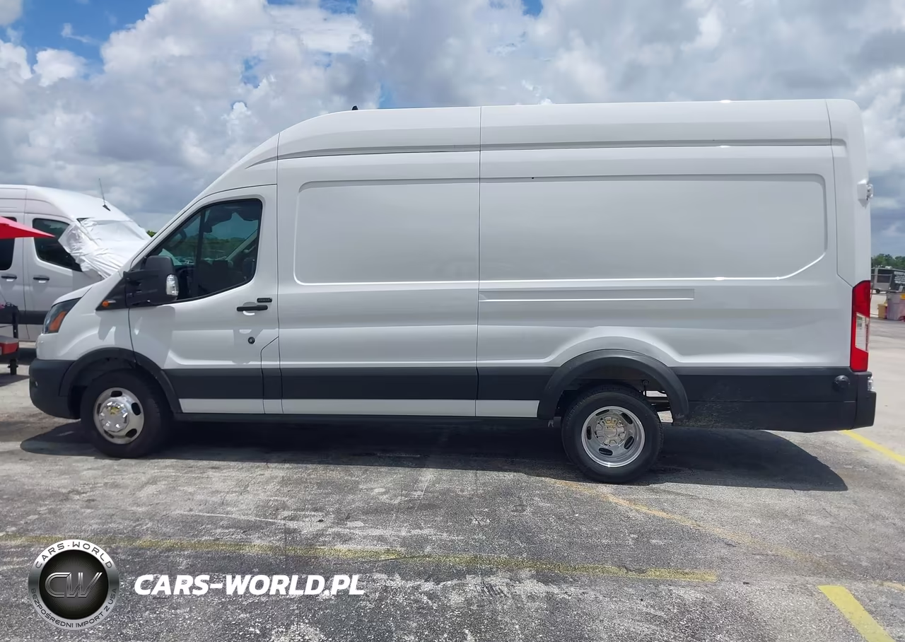 2025 Ford Transit-350 Cargo Van VIN:1FTRU8XG5SKA91173 - 14
