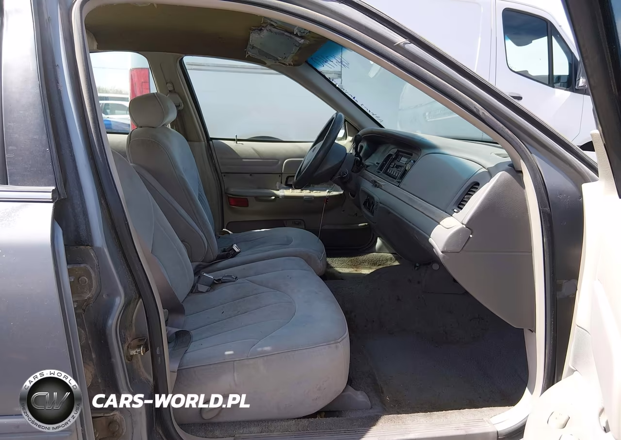 1998 Ford Crown Victoria VIN:2FAFP73WXWX176729 - 5