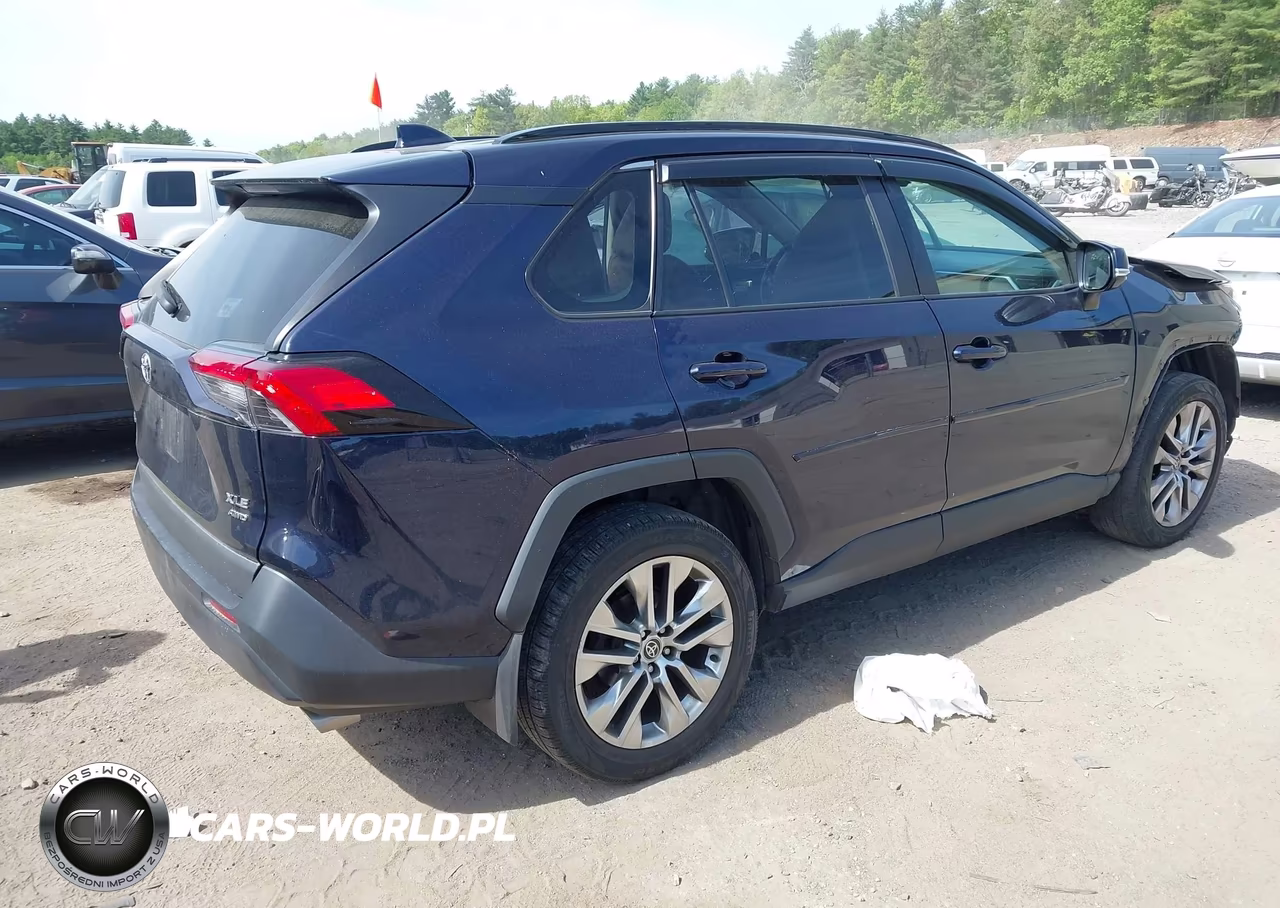 2021 Toyota Rav4 Xle Premium VIN:2T3A1RFV5MW238159 - 4