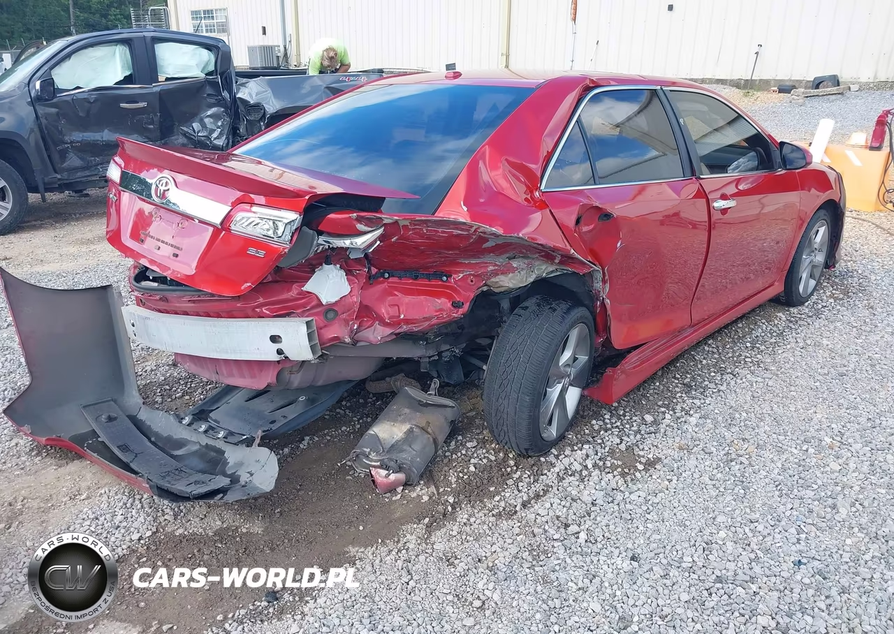 2012 Toyota Camry Se Limited Edition VIN:4T1BF1FK2CU625403 - 4