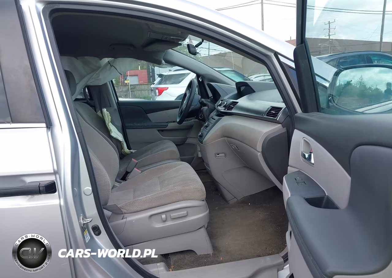2014 Honda Odyssey Lx VIN:5FNRL5H21EB055860 - 5