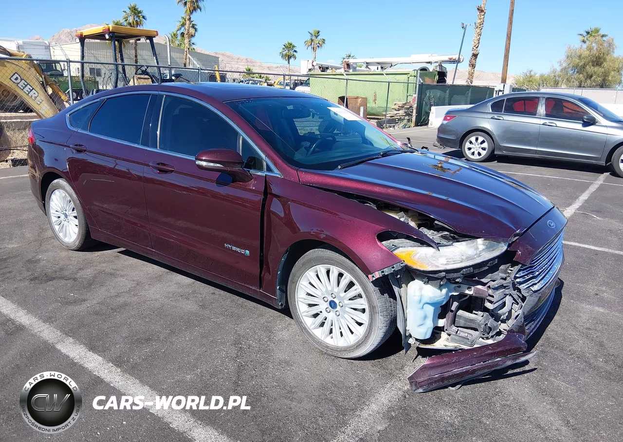 2013 Ford Fusion Hybrid Se – zdjęcie 1 z 17