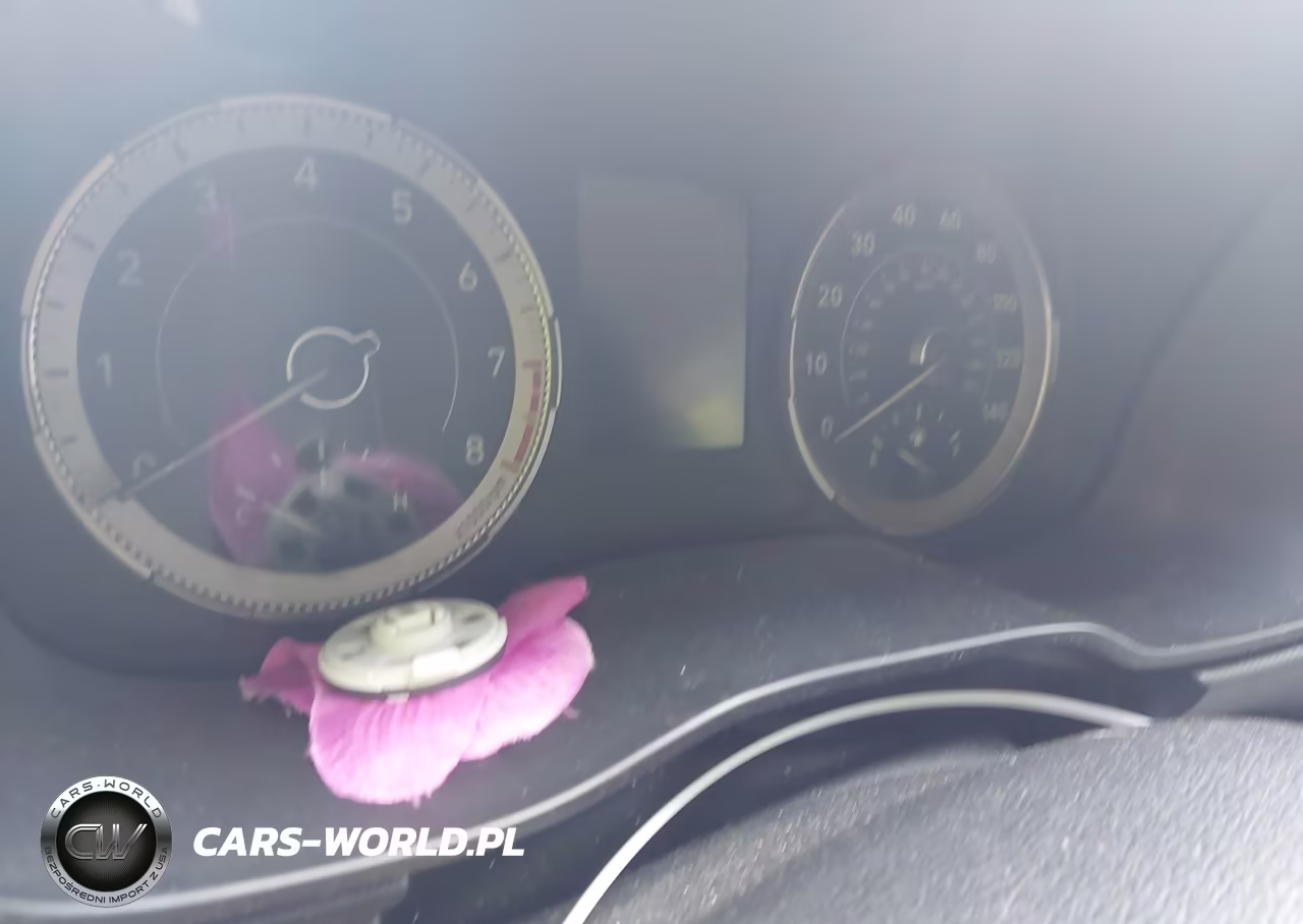 2021 Hyundai Venue Sel VIN:KMHRC8A37MU097472 - 6