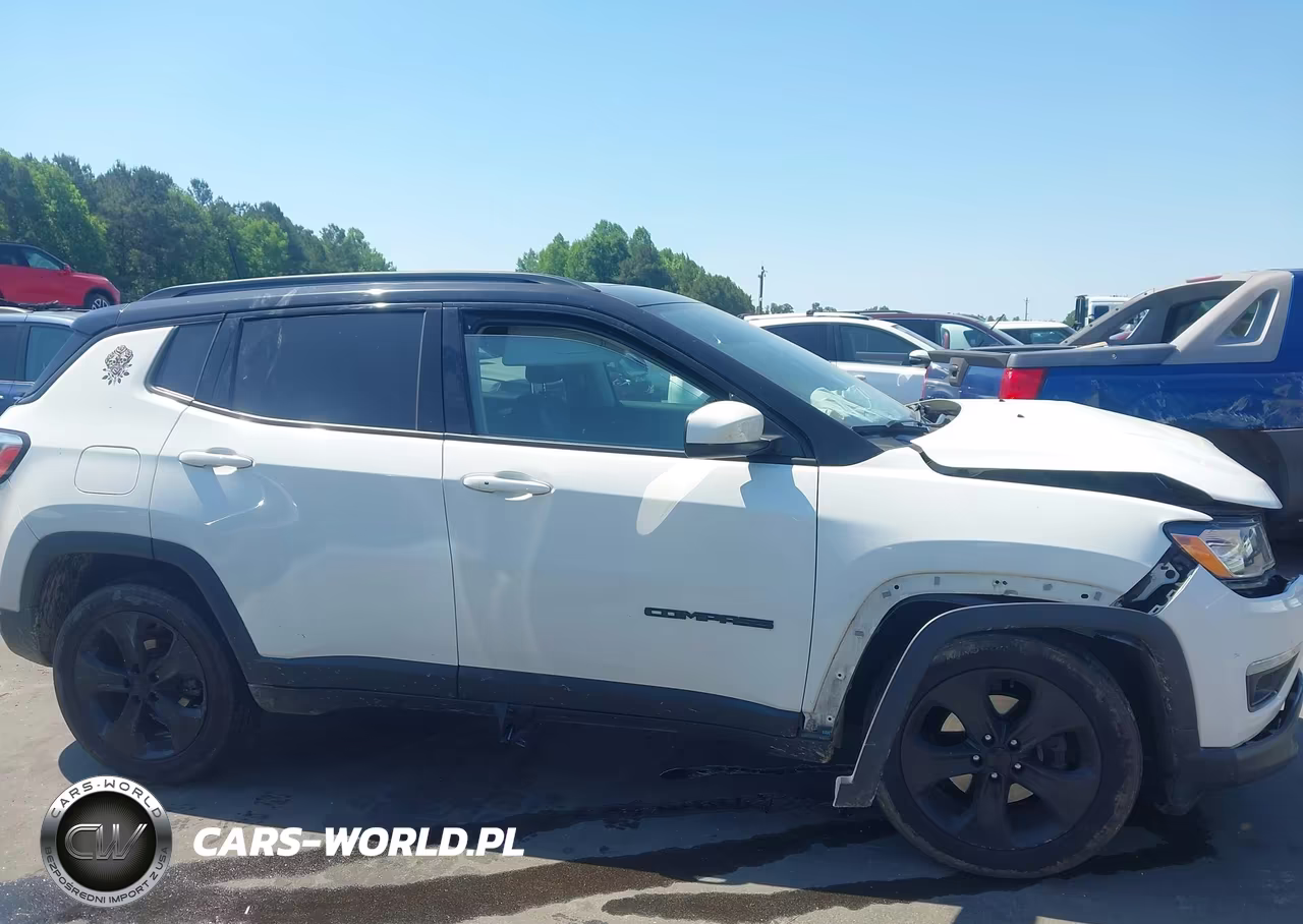 2019 Jeep Compass Altitude 4X4 VIN:3C4NJDBB8KT713128 - 13