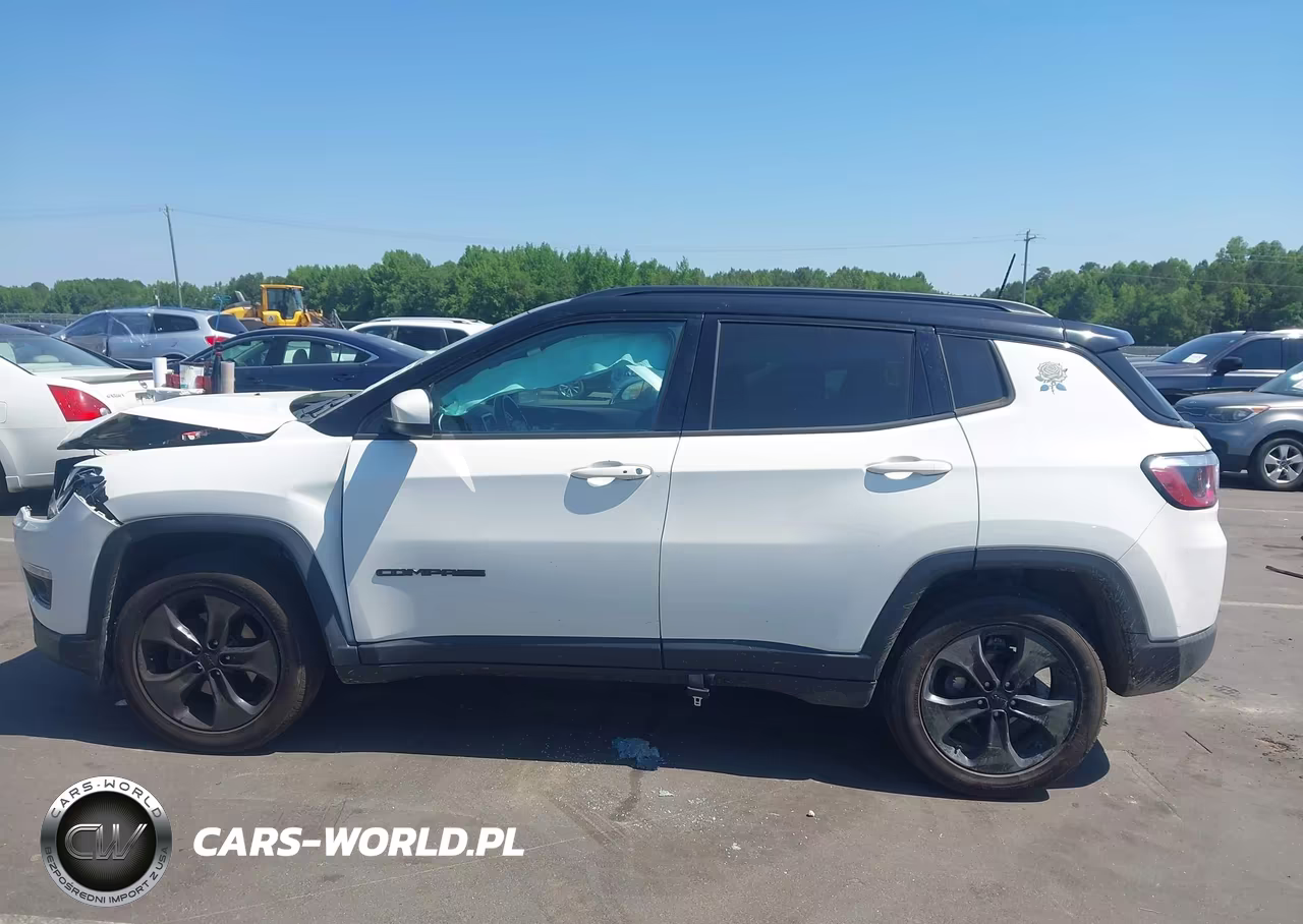 2019 Jeep Compass Altitude 4X4 VIN:3C4NJDBB8KT713128 - 14