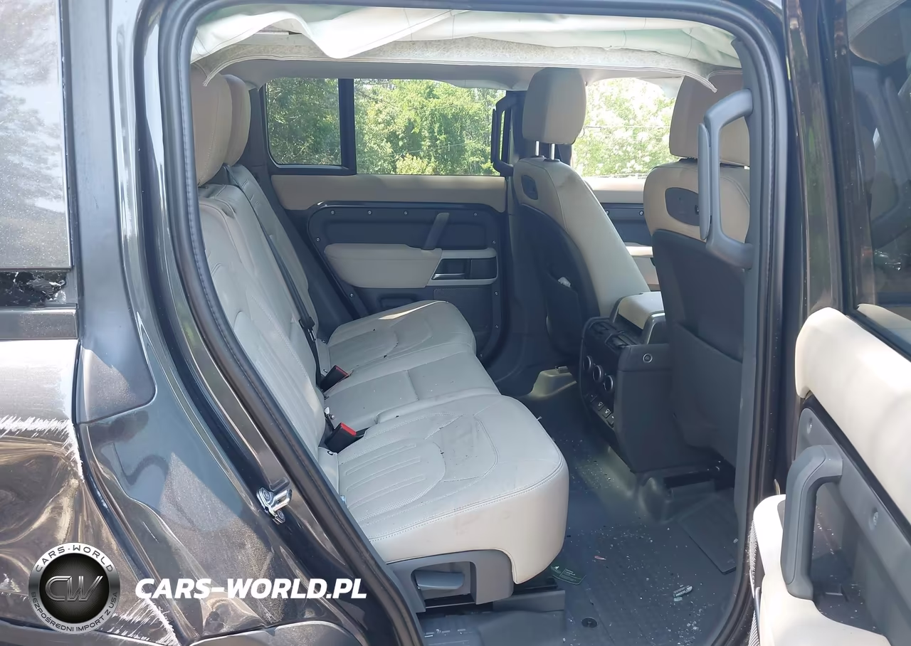 2022 Land Rover Defender S VIN:SALEJERX4N2090483 - 8