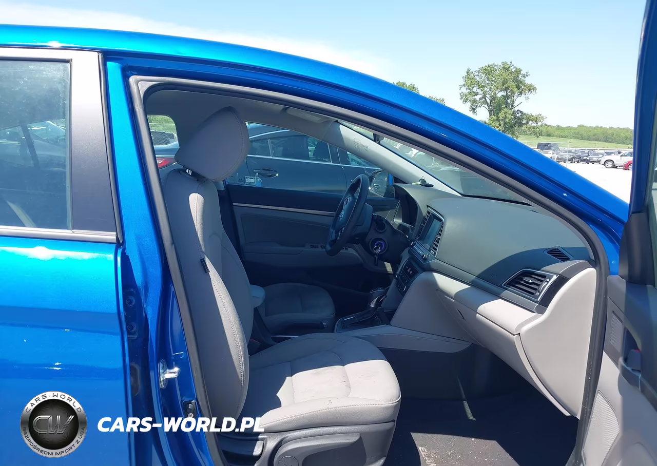2018 Hyundai Elantra Sel VIN:KMHD84LF7JU610372 - 5