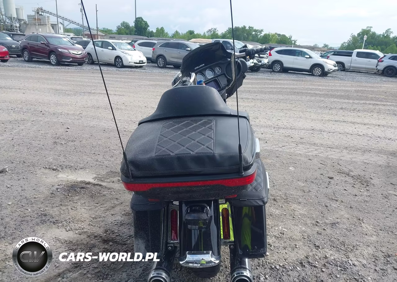 2019 Harley-Davidson Flhtcu VIN:1HD1FCC10KB602606 - 6