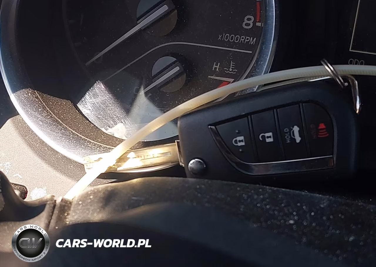 2019 Toyota Camry Le VIN:4T1B11HK2KU819861 - 11