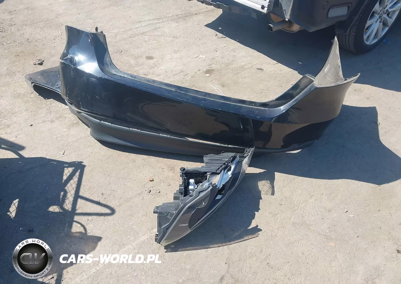 2019 Toyota Camry Le VIN:4T1B11HK2KU819861 - 12