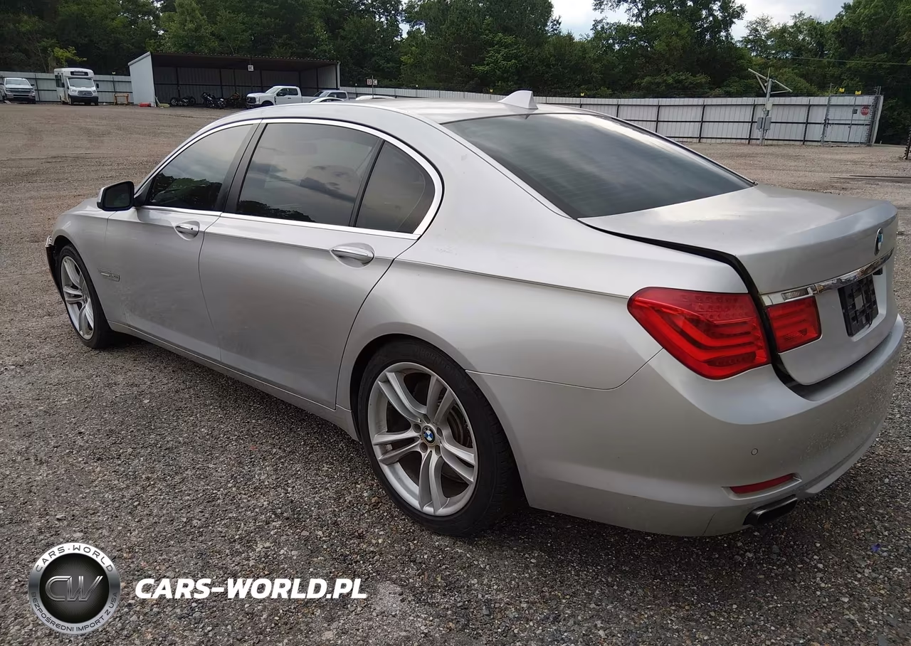2011 BMW 750Li xDrive VIN:WBAKC8C53BC431629 - 3