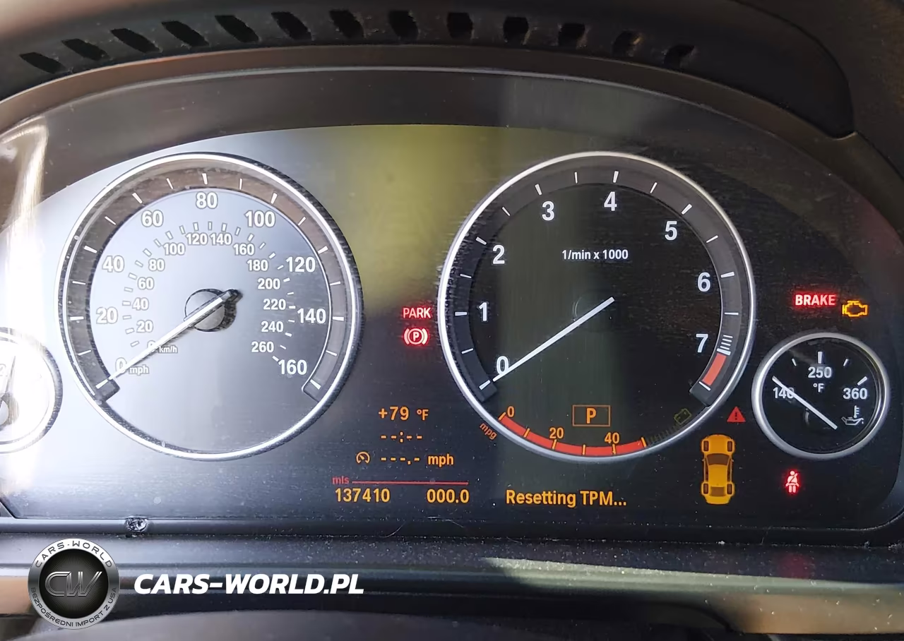 2011 BMW 528I VIN:WBAFR1C54BC738024 - 7