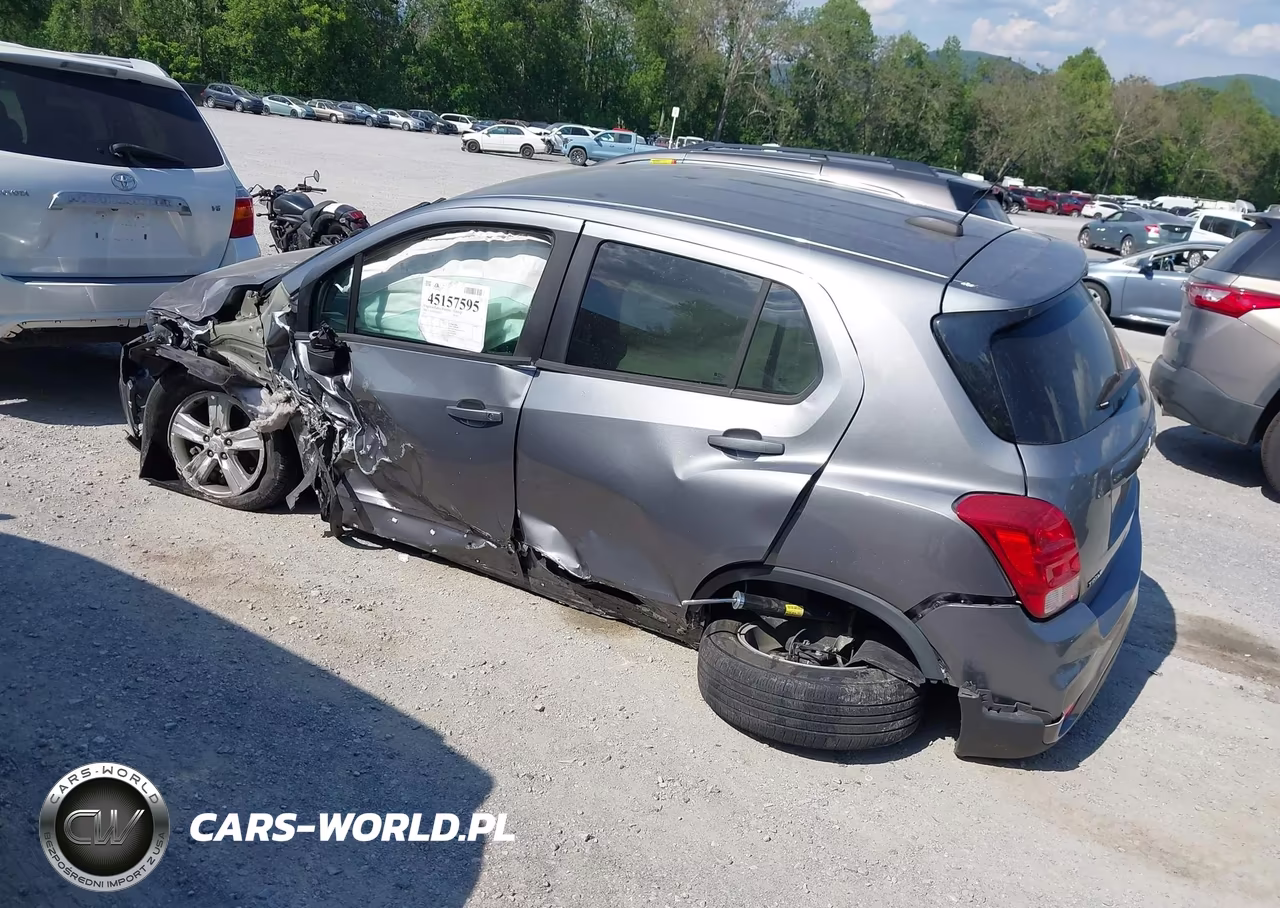 2020 Chevrolet Trax Fwd Ls VIN:3GNCJKSBXLL286037 - 3