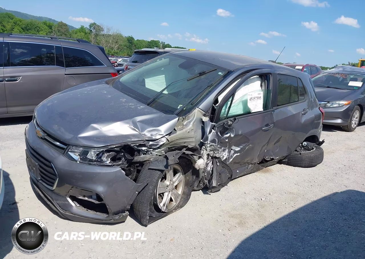 2020 Chevrolet Trax Fwd Ls VIN:3GNCJKSBXLL286037 - 6