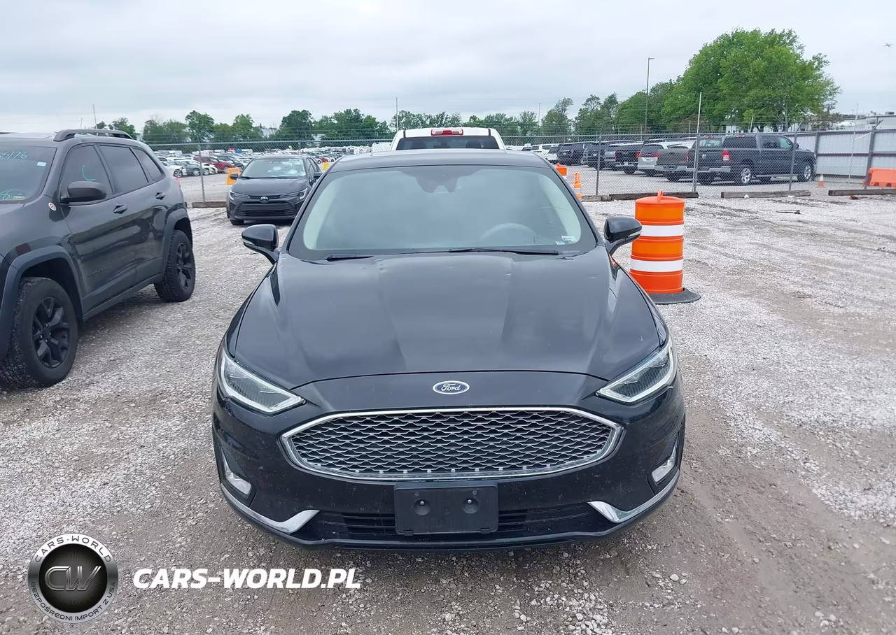 2019 Ford Fusion Titanium VIN:3FA6P0D97KR117484 - 12