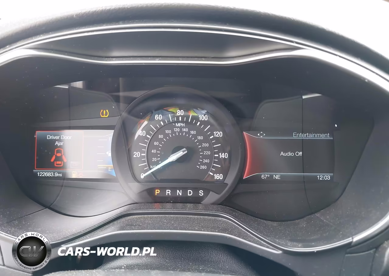 2019 Ford Fusion Titanium VIN:3FA6P0D97KR117484 - 7