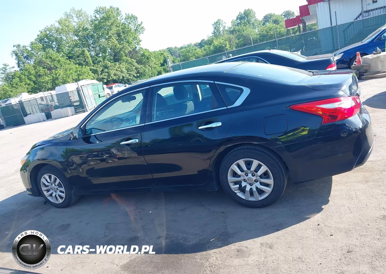 2016 Nissan Altima 2.5 S VIN:1N4AL3AP6GN357212 - 14