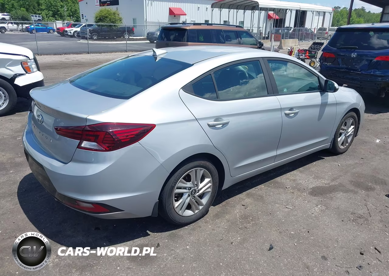 2020 Hyundai Elantra Sel VIN:KMHD84LF0LU942303 - 4