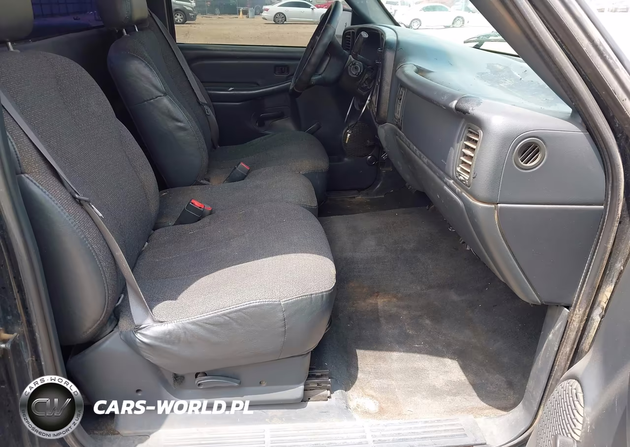 2000 Chevrolet Silverado 1500 VIN:1GCEC14W0YZ110376 - 5