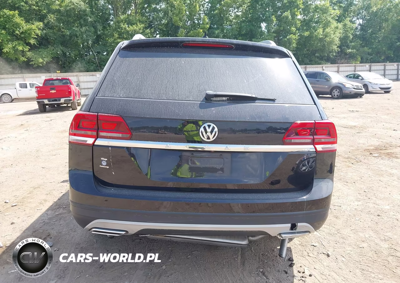 2019 Volkswagen Atlas 2.0T S VIN:1V2AP2CA8KC620675 - 17