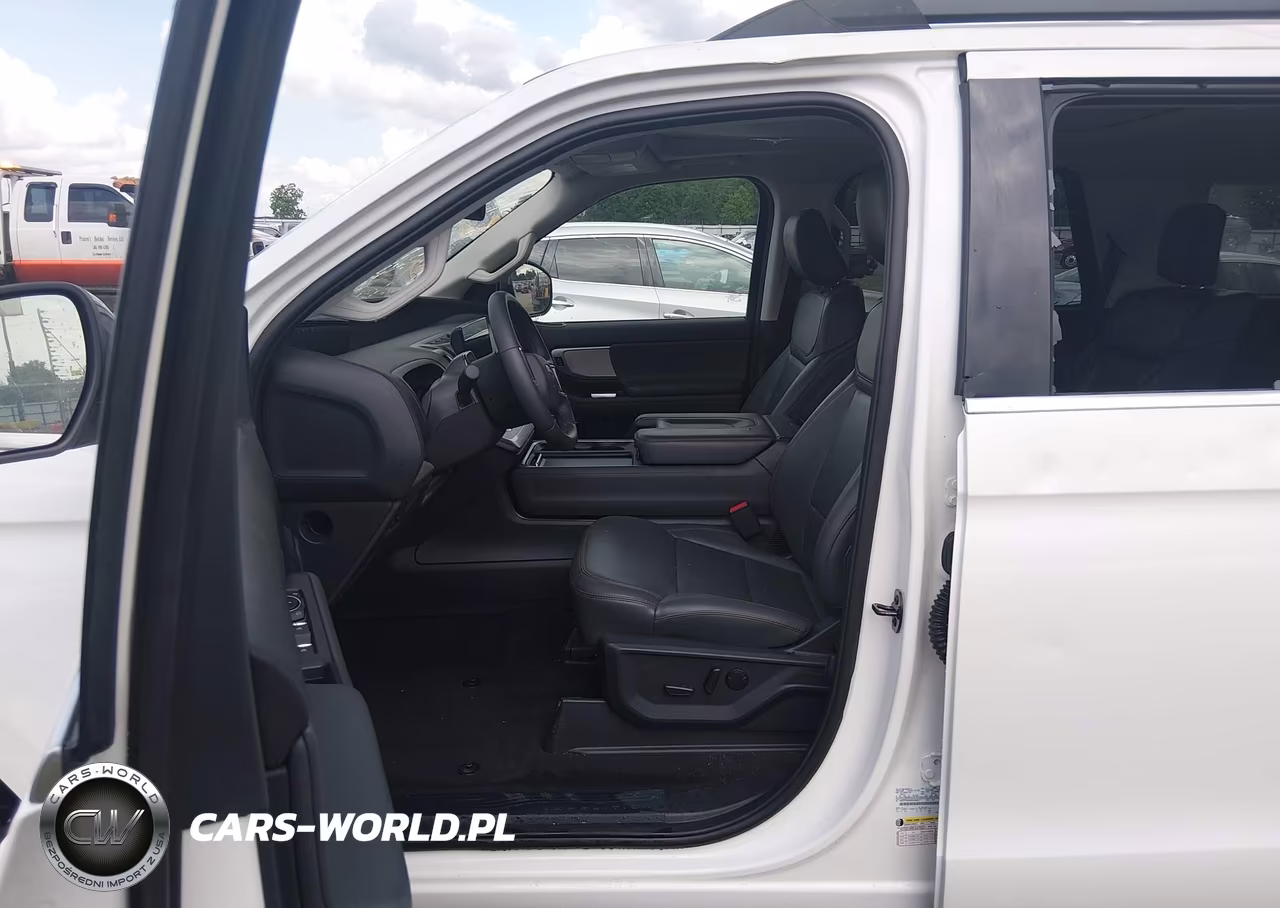 2025 Ford Expedition Active VIN:1FMJU1H86SEA28203 - 18