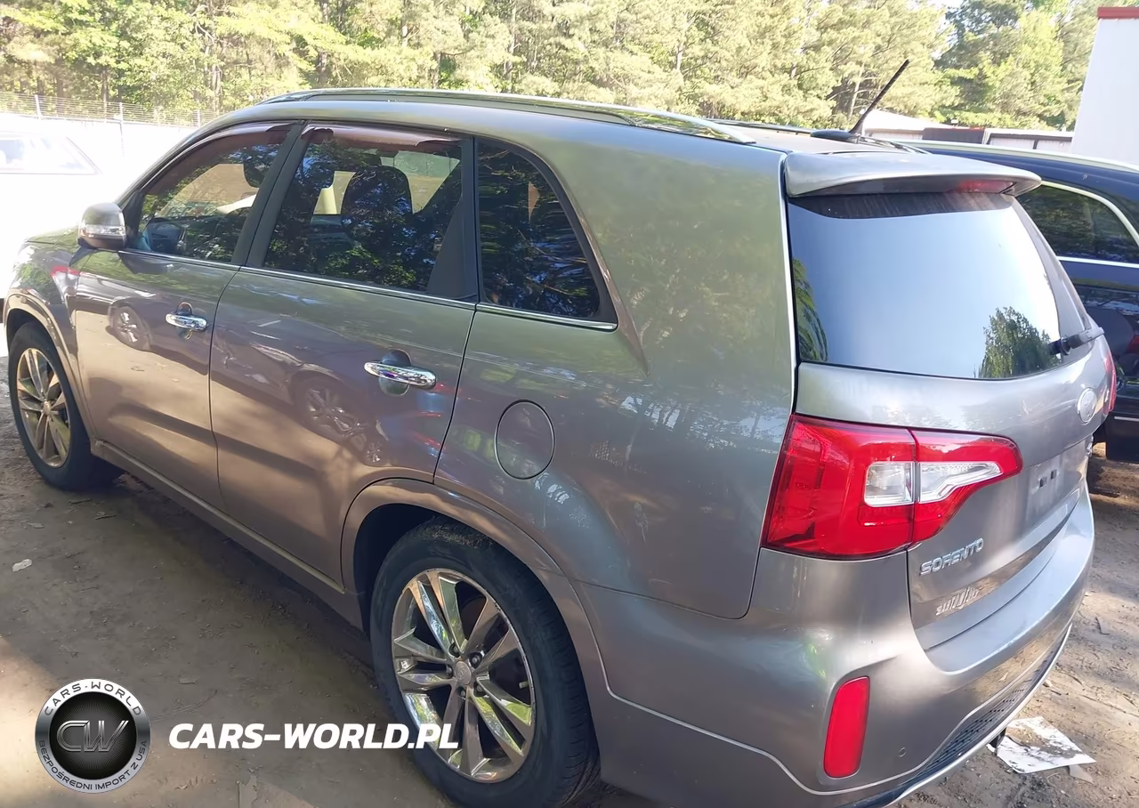 2014 Kia Sorento Limited V6 VIN:5XYKW4A70EG442644 - 3