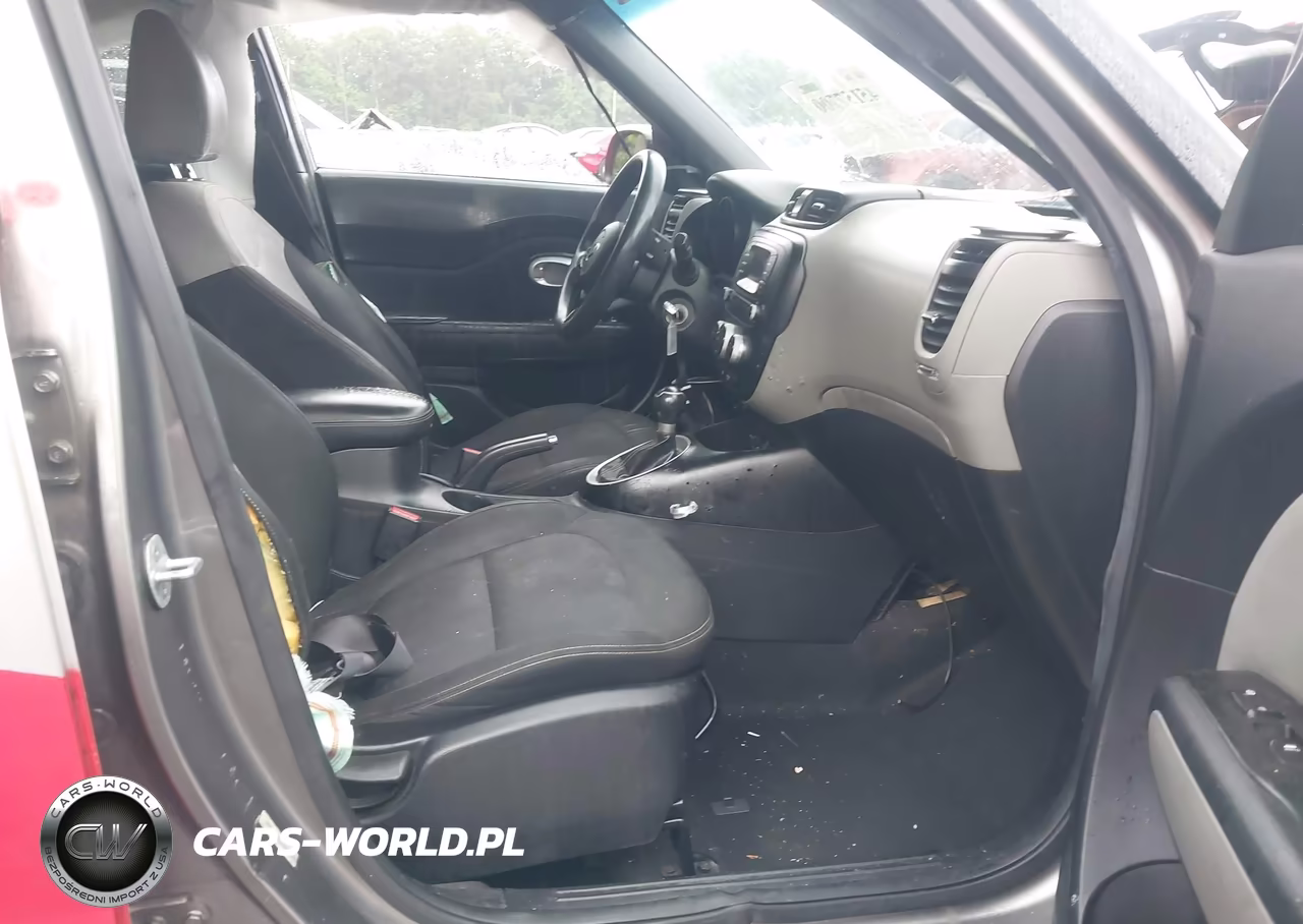 2014 Kia Soul + VIN:KNDJP3A57E7073151 - 5
