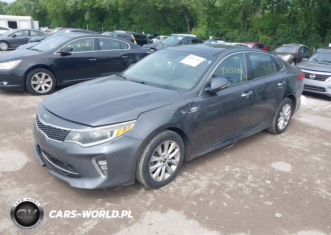 2018 Kia Optima S VIN:5XXGT4L33JG193845 - 2