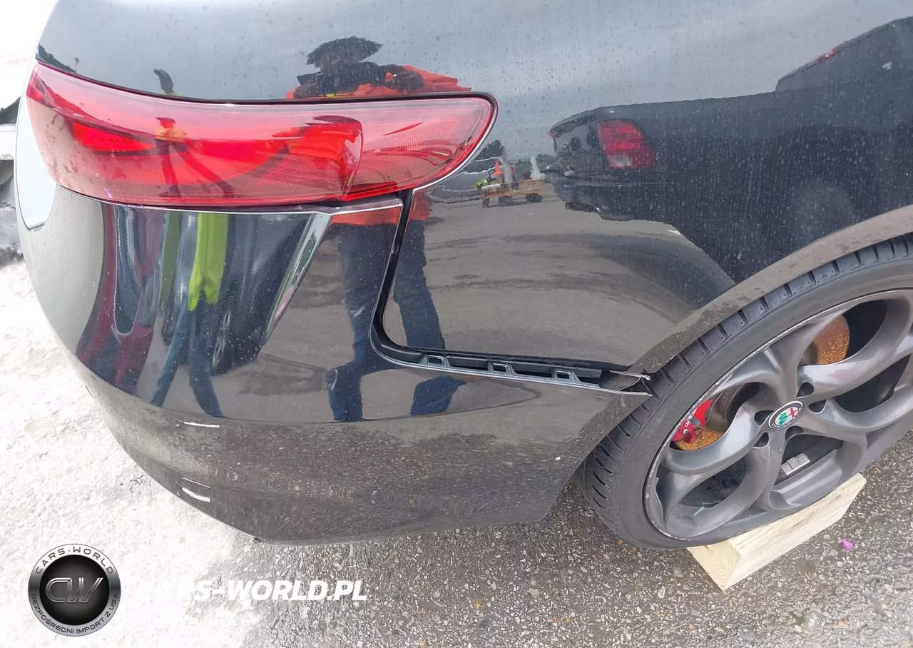 2019 Alfa Romeo Giulia Ti Sport Awd VIN:ZARFANBN4K7602221 - 17