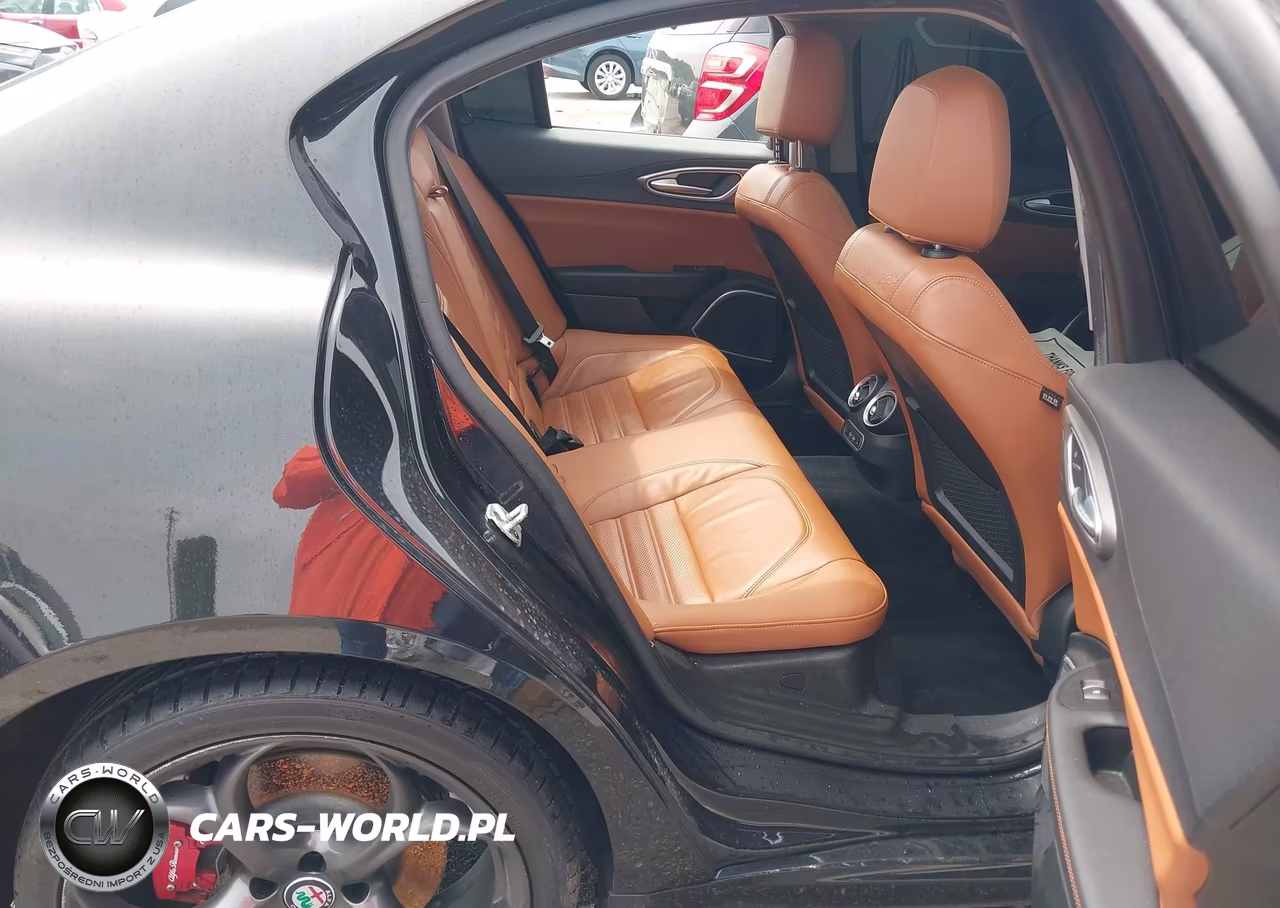 2019 Alfa Romeo Giulia Ti Sport Awd VIN:ZARFANBN4K7602221 - 8
