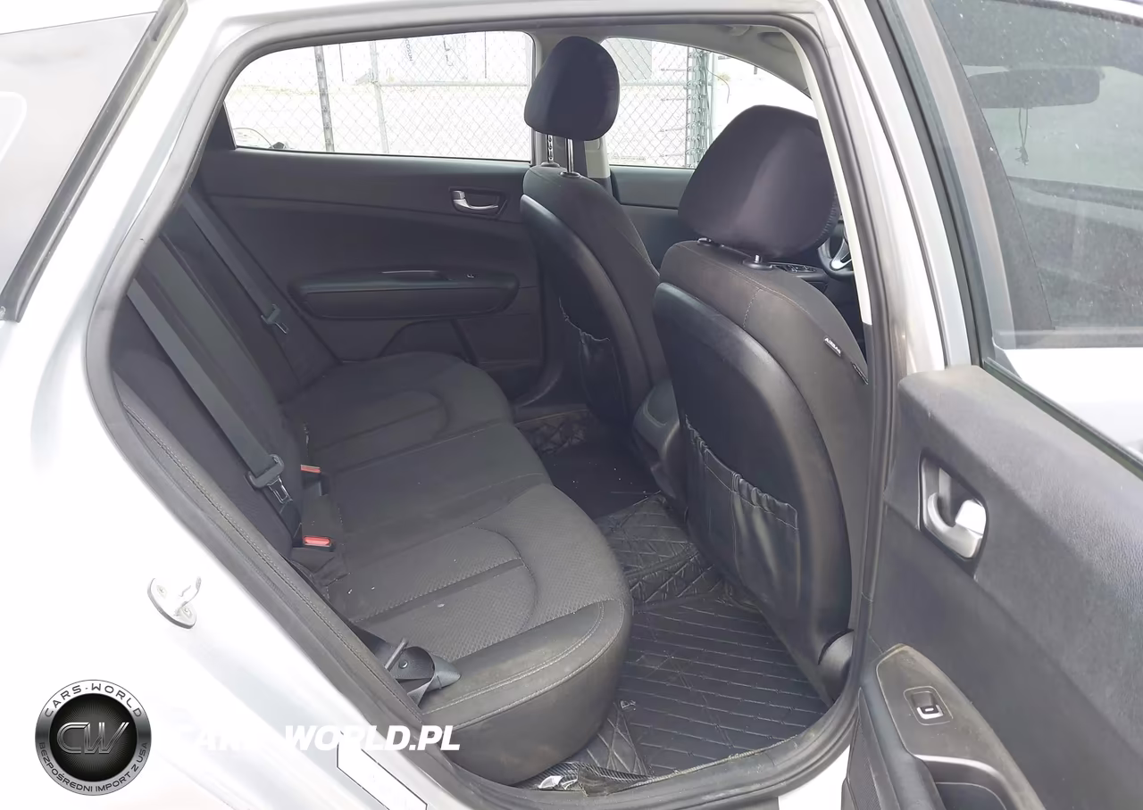 2018 Kia Optima Lx VIN:5XXGT4L3XJG198332 - 8