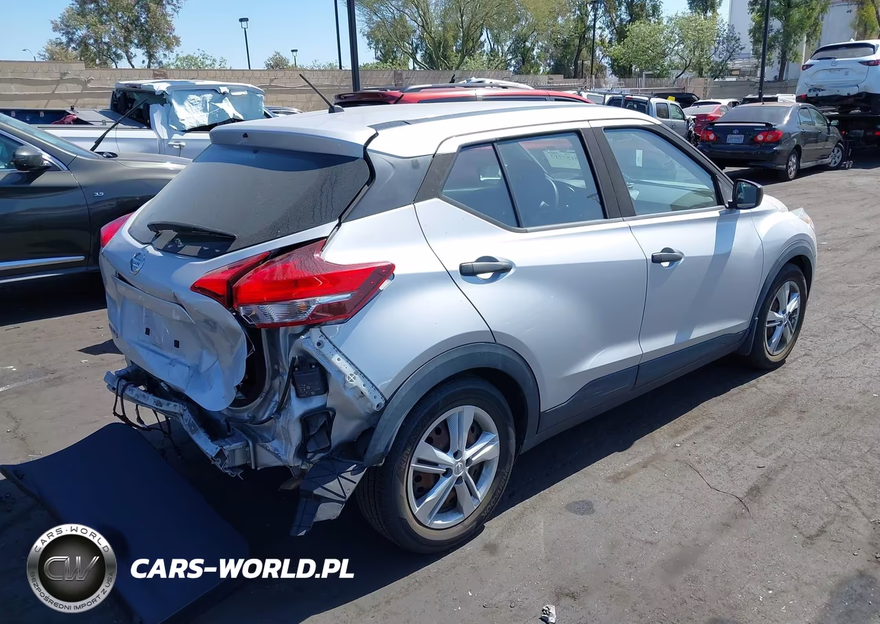 2020 Nissan Kicks S Xtronic Cvt VIN:3N1CP5BV4LL544591 - 4