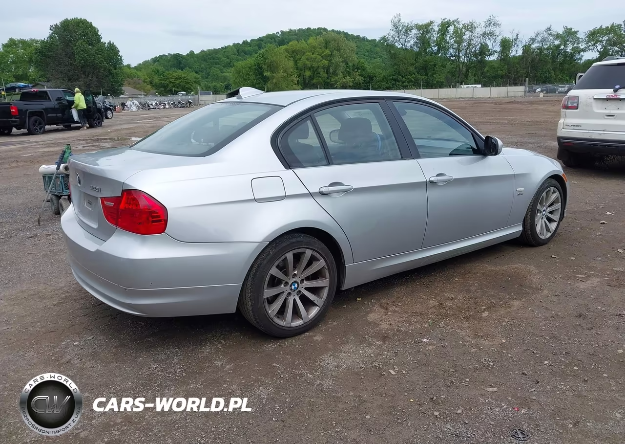 2009 BMW 328I xDrive VIN:WBAPK73519A452570 - 4