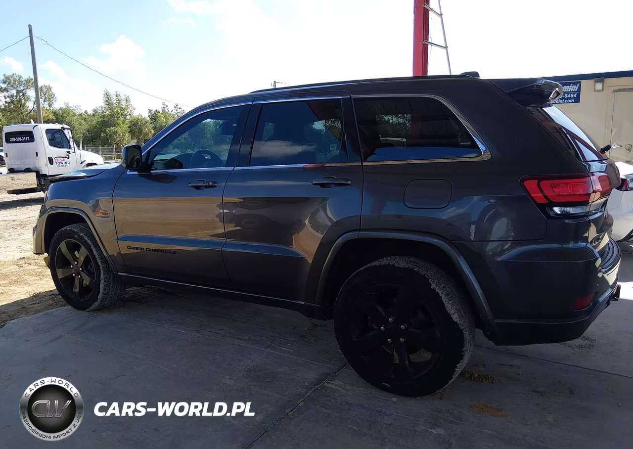 2015 Jeep Grand Cherokee Altitude VIN:1C4RJFAG0FC166285 - 14