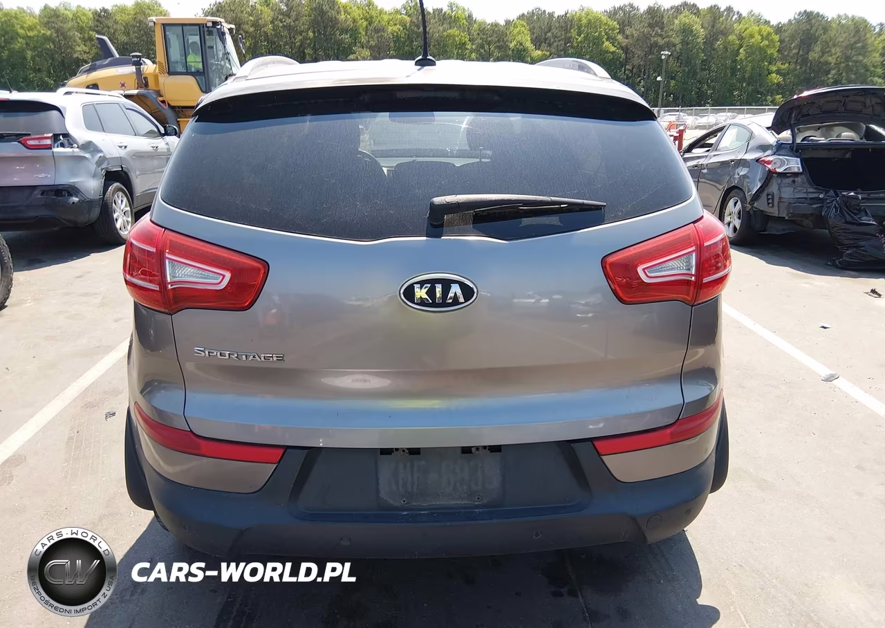 2011 Kia Sportage Lx VIN:KNDPBCA2XB7139654 - 16