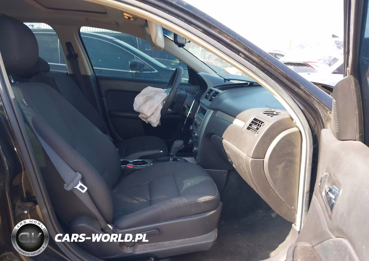 2011 Ford Fusion Se VIN:3FAHP0HA7BR107468 - 5