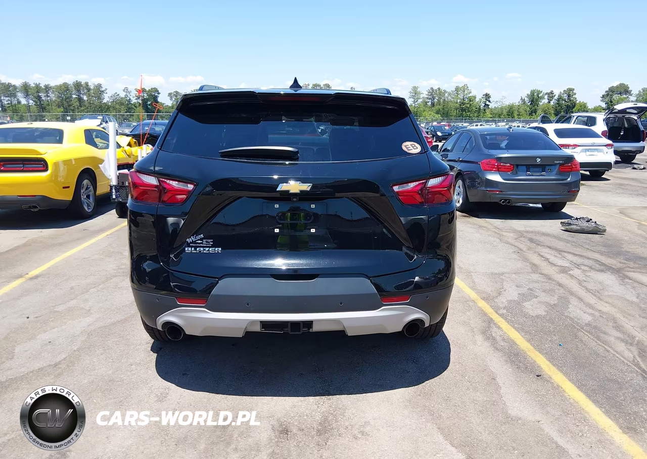 2019 Chevrolet Blazer VIN:3GNKBDRS4KS703697 - 16