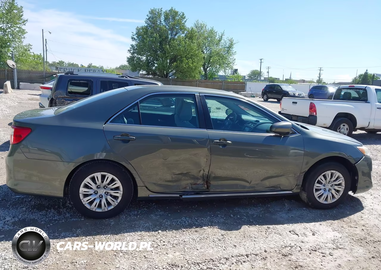 2013 Toyota Camry Le VIN:4T4BF1FK7DR313827 - 13