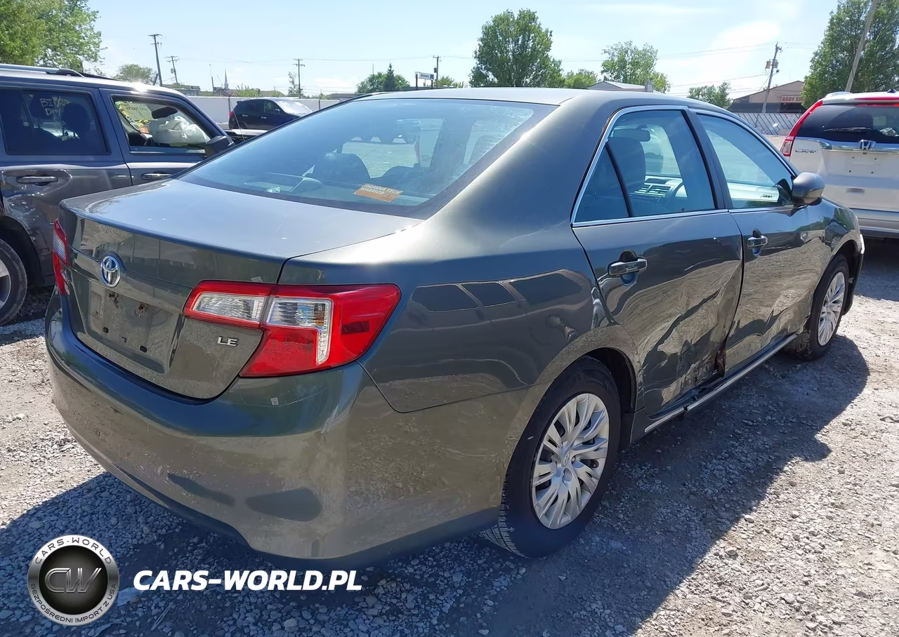 2013 Toyota Camry Le VIN:4T4BF1FK7DR313827 - 4