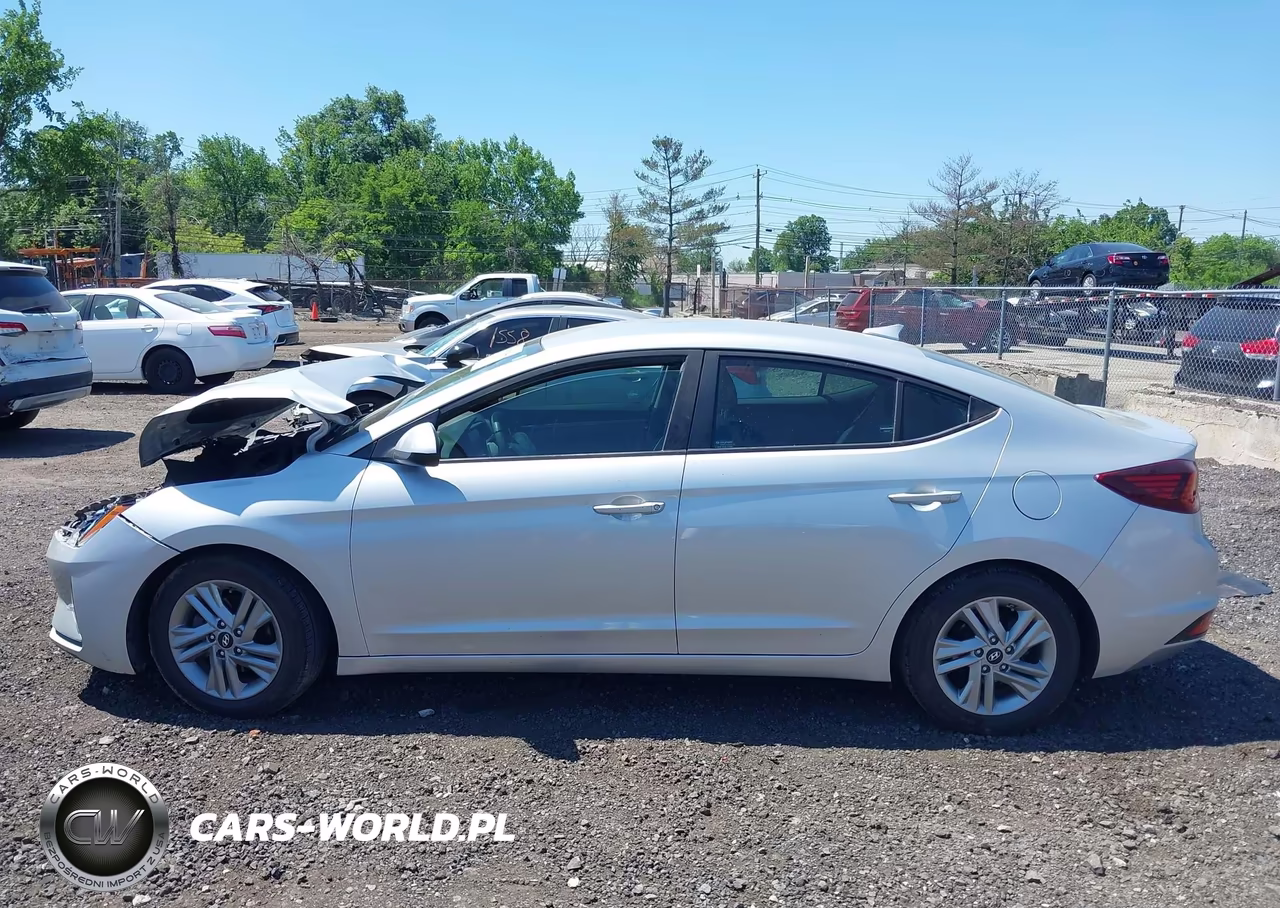2020 Hyundai Elantra Sel VIN:5NPD84LFXLH539525 - 14
