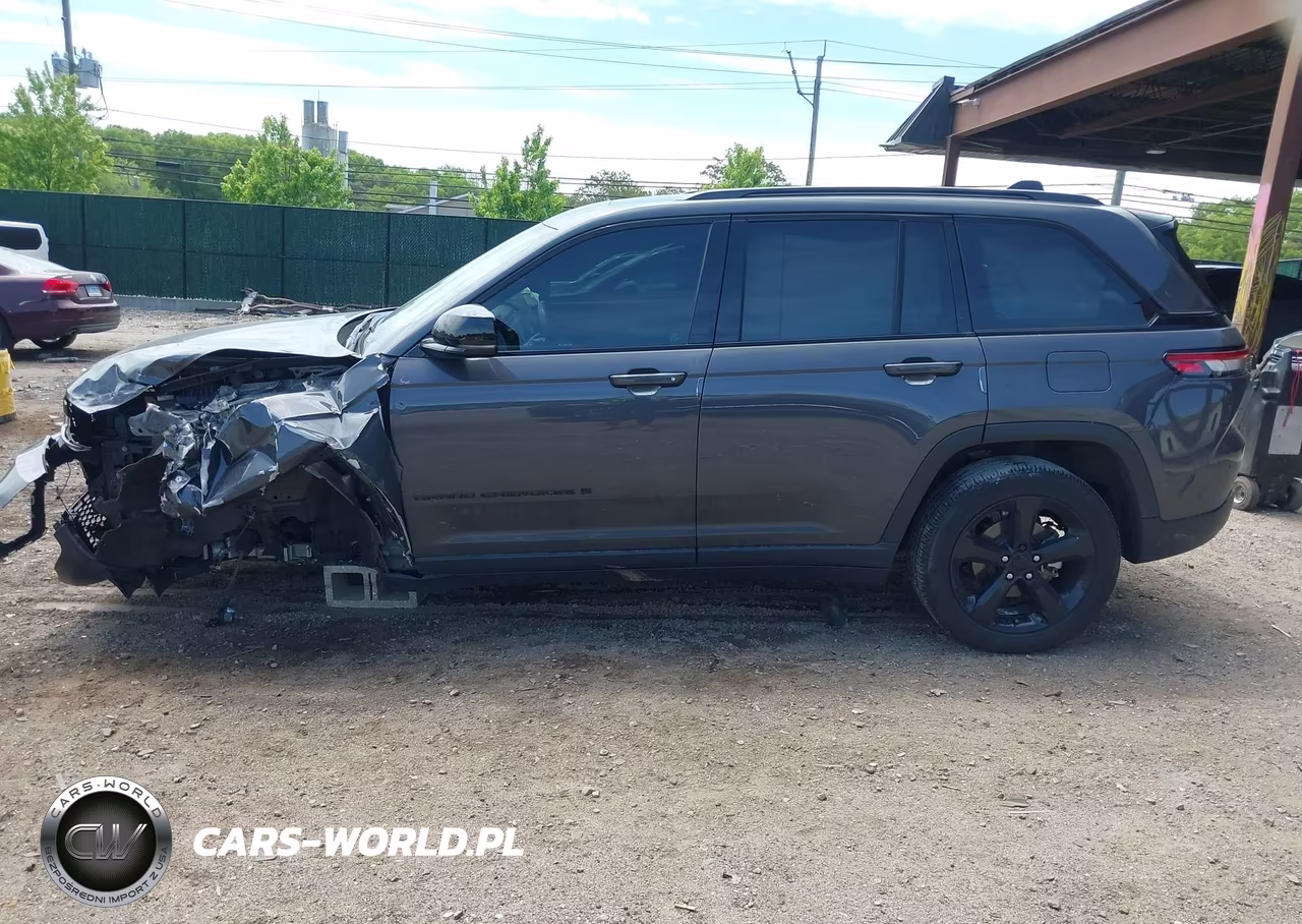 2024 Jeep Grand Cherokee Altitude X 4X4 VIN:1C4RJHAG7RC706960 - 6
